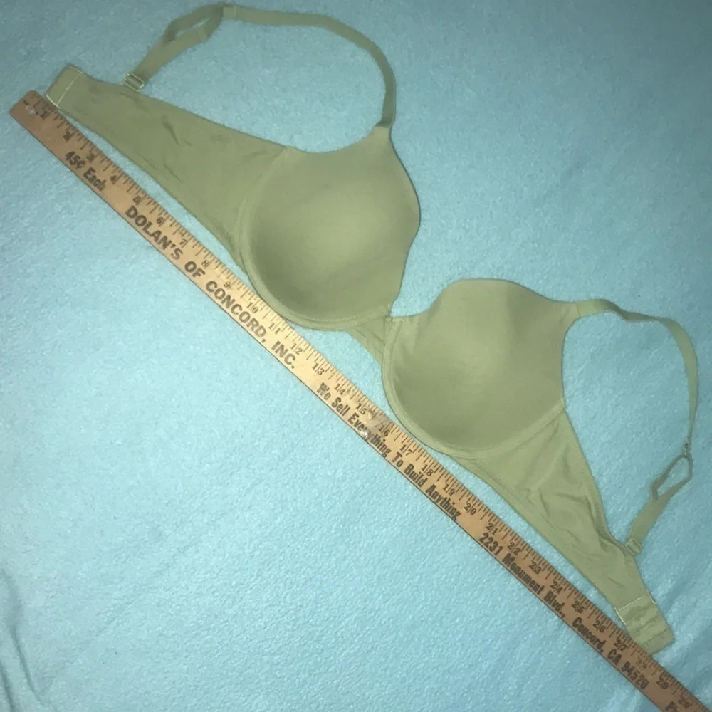 𝅺AUDEN The everyday underwire padded adjustable bra olive green size 36D